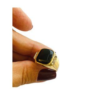 Black Onyx white diamond Signet ring in 14k Gold